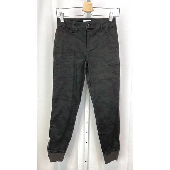 NWT EVEREVE Size 25 Julia Utility Jogger Pants Zip Ankle Camouflage Midnight - Picture 1 of 10